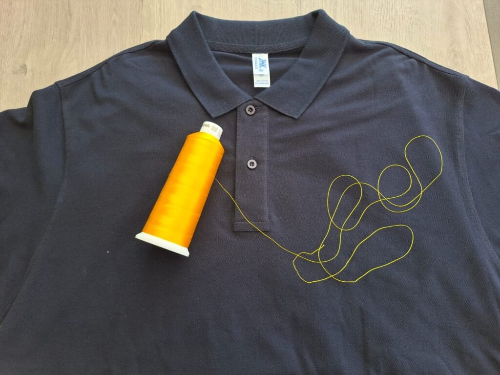 Broderie polo.